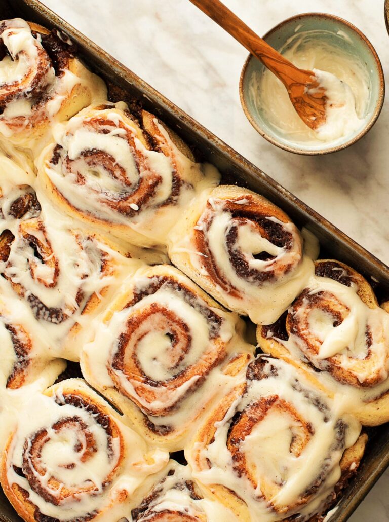 Cinnadiction Cinnamon Rolls