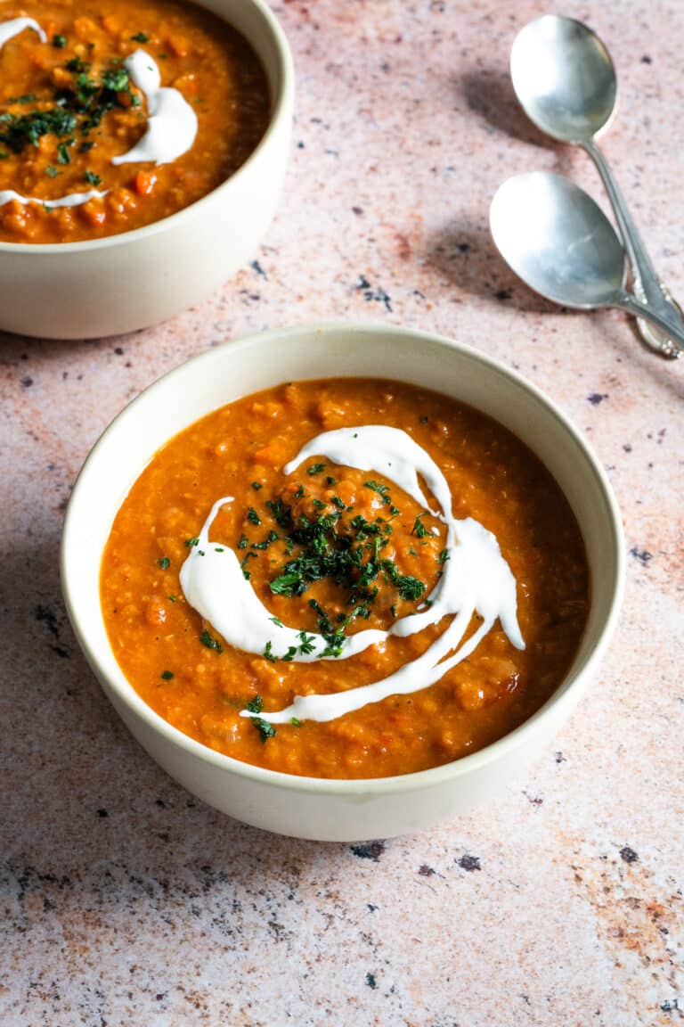 Creamy Tomato and Red Lentil Slow Cooker Soup