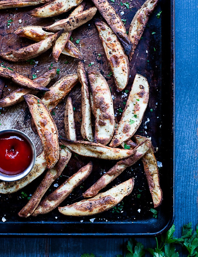 Crispy Oil-Free Oven-Baked Potato Wedges